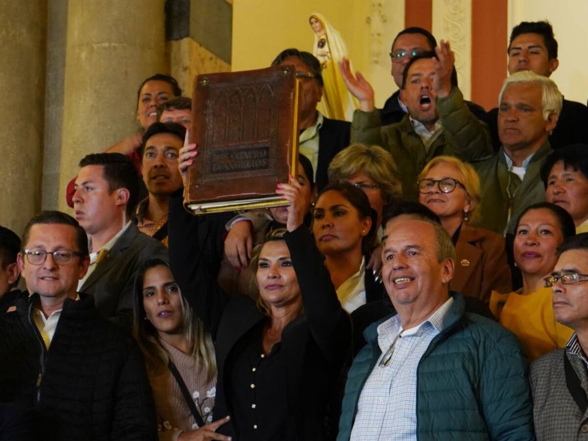 Fiscalía de Bolivia pide 15 años de cárcel para la ex presidente interna Jeanine Añez