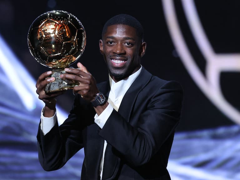 El trofeo se queda en Francia: Ousmane Dembélé gana el Balón de Oro tras ser elegido el mejor jugador del mundo
