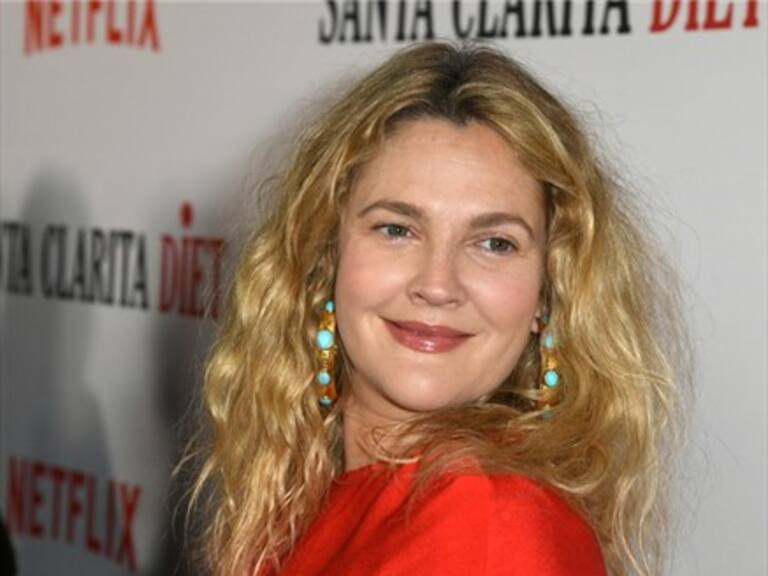 Drew Barrymore se suma en contra del «fat shaming» con ingeniosa respuesta