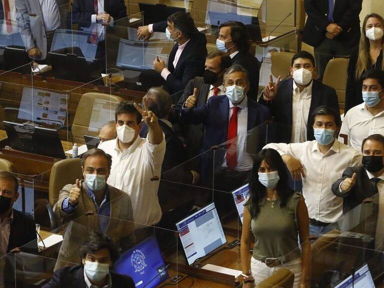 07 DE MARZO DE 2022/VALPARAISODiputados de Renovación Nacional, durante la última sesión especial del periodo legislativo de la Cámara de Diputados.
FOTO: LEONARDO RUBILAR CHANDIA/AGENCIAUNO