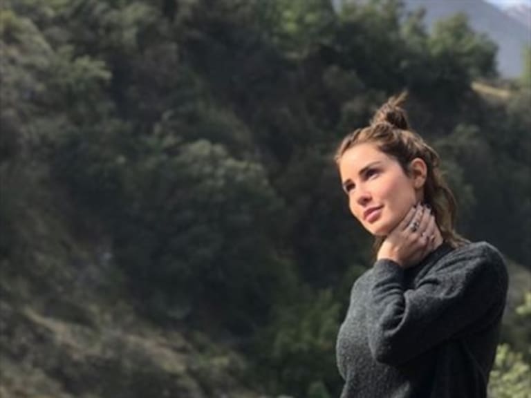 Francisca Undurraga confirmó su relación con exchico reality con tierno beso en Instagram