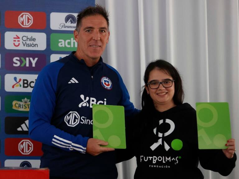 Vuelve la Tarjeta Verde: Fundación Fútbol Más regresa a los partidos de local de La Roja para las clasificatorias al Mundial 2026