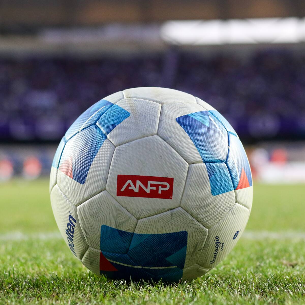Importante duelo del fútbol chileno se podrá ver gratis por TV este fin de semana: horario y quién transmite