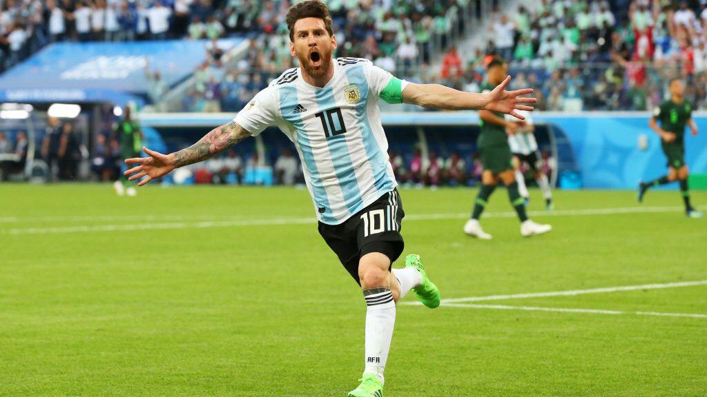 SAINT PETERSBURG, RUSSIA - JUNE 26: Lionel Messi of Argentina celebrates after scoring his team's first goal during the 2018 FIFA World Cup Russia group D match between Nigeria and Argentina at Saint Petersburg Stadium on June 26, 2018 in Saint Petersburg, Russia. (Photo by Alex Livesey/Getty Images)