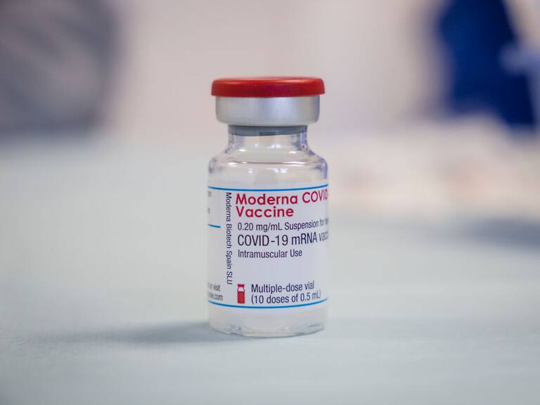 Dosis de la vacuna Moderna contra el coronavirus Covid-19