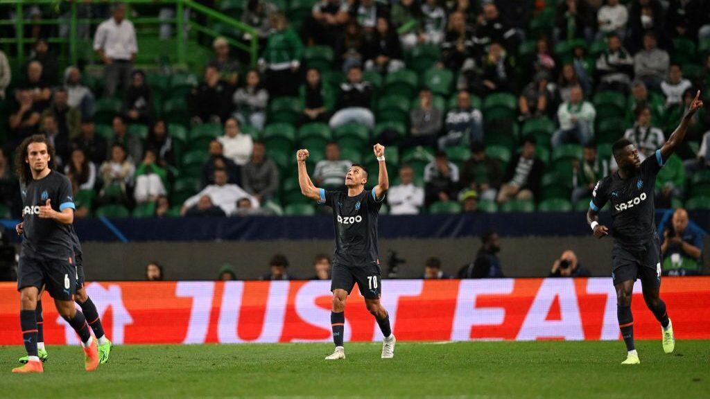 Alexis Sánchez anota por segundo partido consecutivo en la Champions
