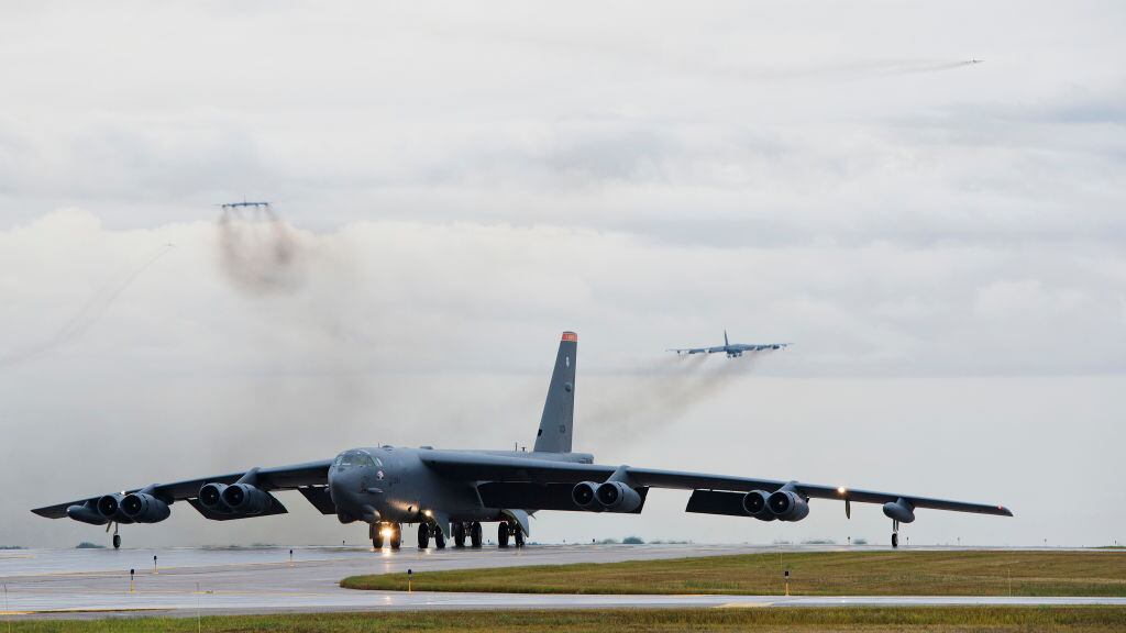 El bombardero estadounidense B-52H Stratofortress