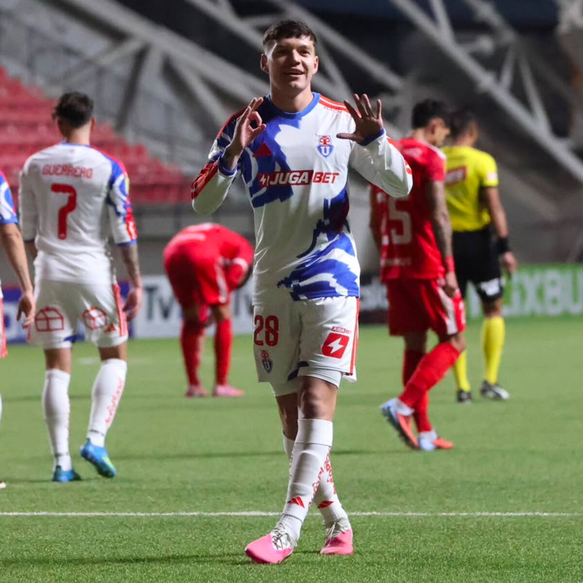 Con un menos: La U alcanzó el empate frente a Unión La Calera en un partidazo por Copa Chile