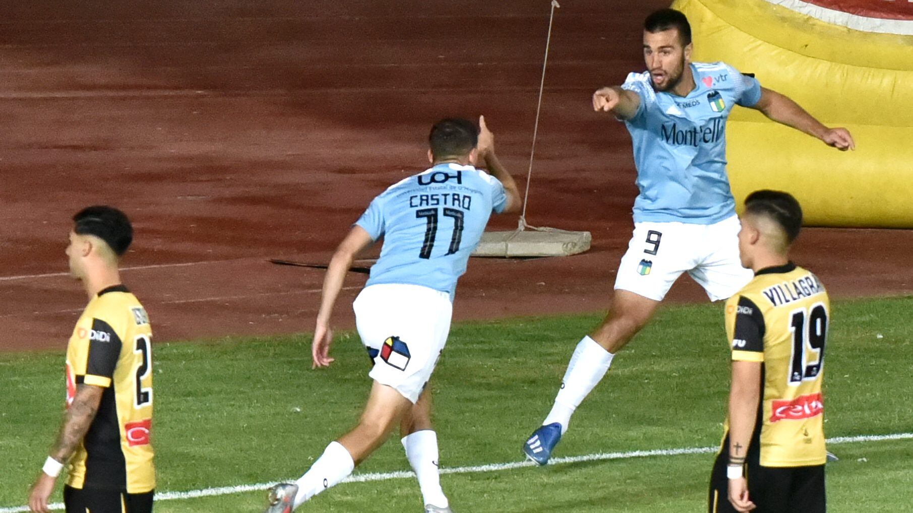 20 DE DICIEMBRE DE 2020/COQUIMBOJugadores de O'Higgins en festejo de un gol, durante el partido por el Campeonato Nacional AFP PlanVital 2020, entre Coquimbo Unido y O'Higgins, disputado en el Estadio Francisco Sanchez Rumoroso.
FOTO: ALEJANDRO PIZARRO UBILLA/AGENCIAUNO