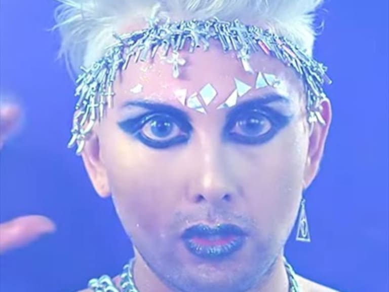 El exchico Yingo, Lelo, estrenó su primer videoclip como cantante bajo el nombre de Erik Cristo