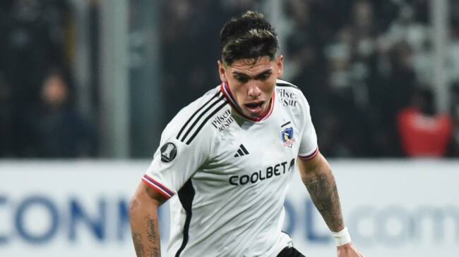 Carlos Palacios cuestiona parón del fútbol chileno tras eliminación en Copa Libertadores: "Podríamos haber llegado con más rodaje"