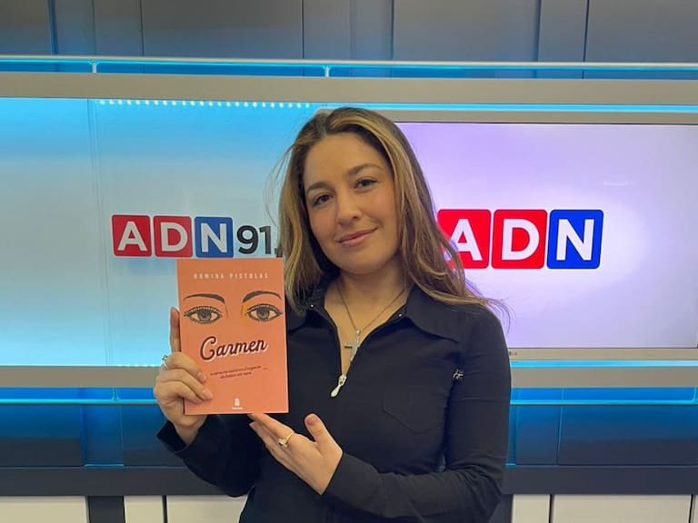 Romina Pistolas debuta en el mundo literario con "Carmen o cómo me inicié en el negocio de bailar sin ropa"