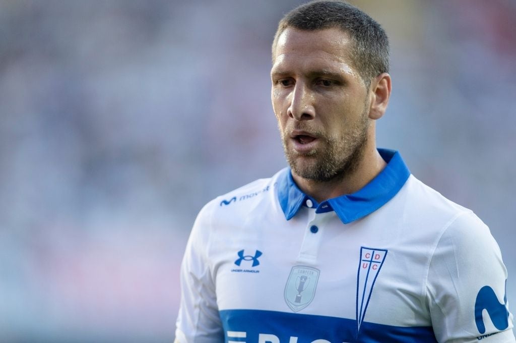 Luciano Aued no jugará por Universidad Católica hasta el segundo semestre del 2022
