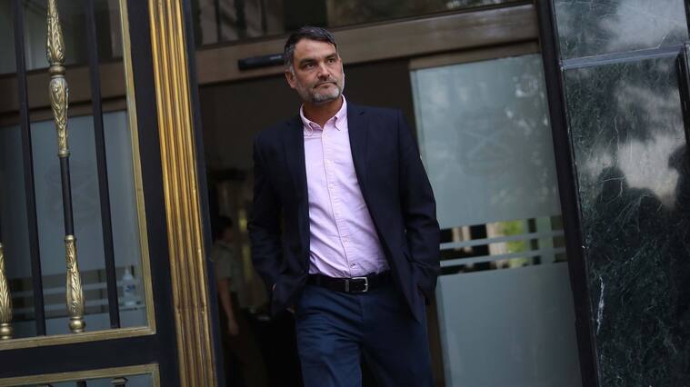 Defensoría de la Niñez expresa su preocupación tras dichos de senador Macaya ante condena de su padre