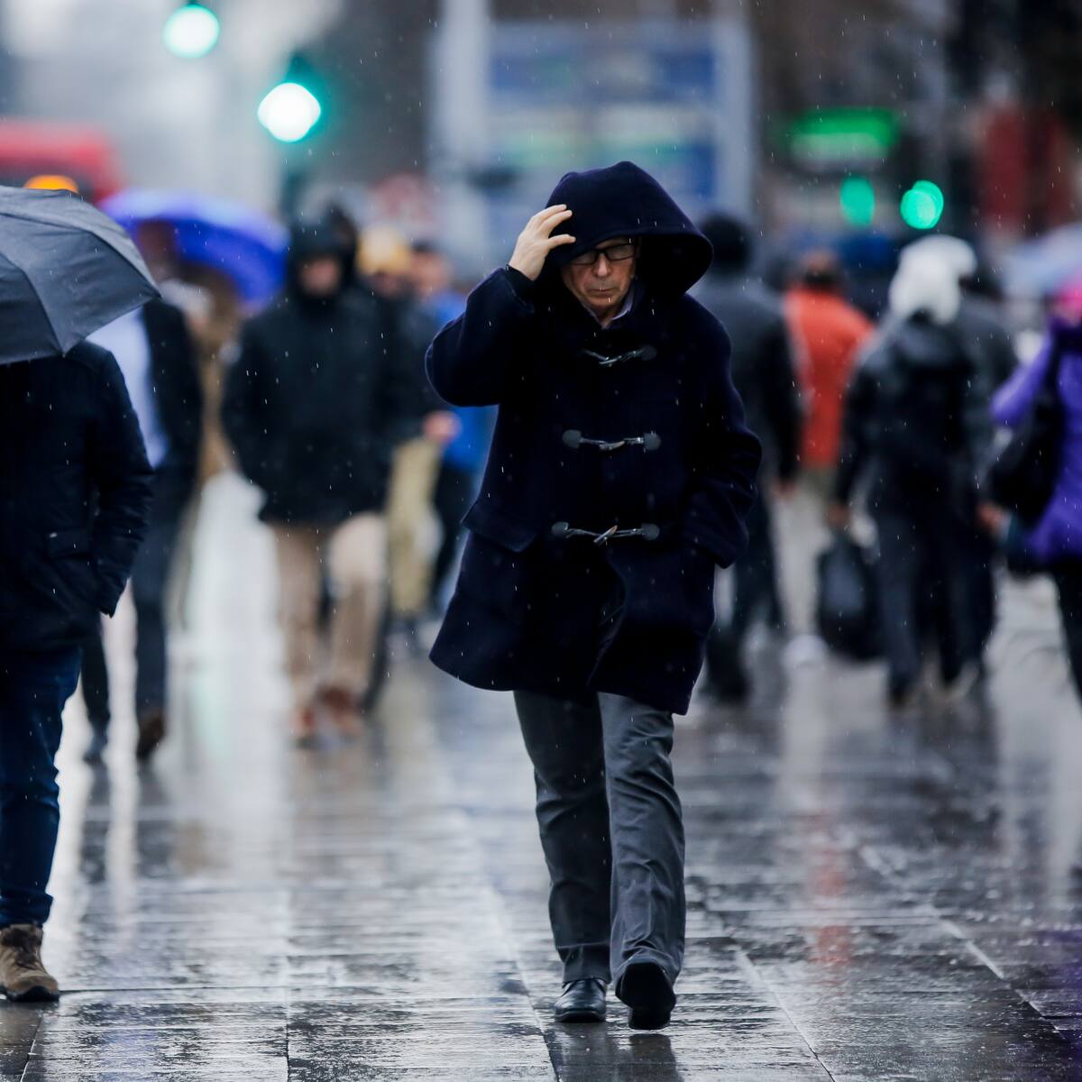 Primavera llega con lluvias a la Región Metropolitana: nuevo sistema frontal llegará esta semama a la zona central