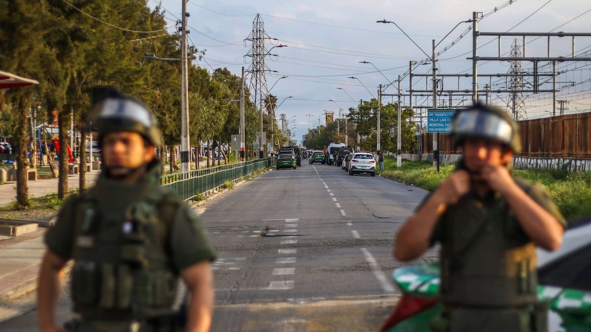 “Fueron muchos disparos”: esto es lo que se sabe de la balacera en Lo Espejo que dejó a Carabinero en riesgo vital