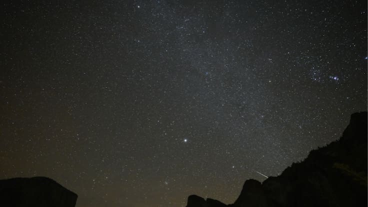 Lluvia de meteoros Líridas 2026 en Chile: este será el día y la hora exacta para ver el peak del fenómeno