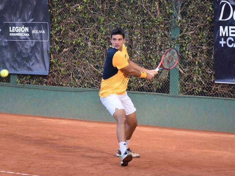 Tomás Barrios mostró carácter para avanzar a los cuartos de final del Challenger de Santa Cruz