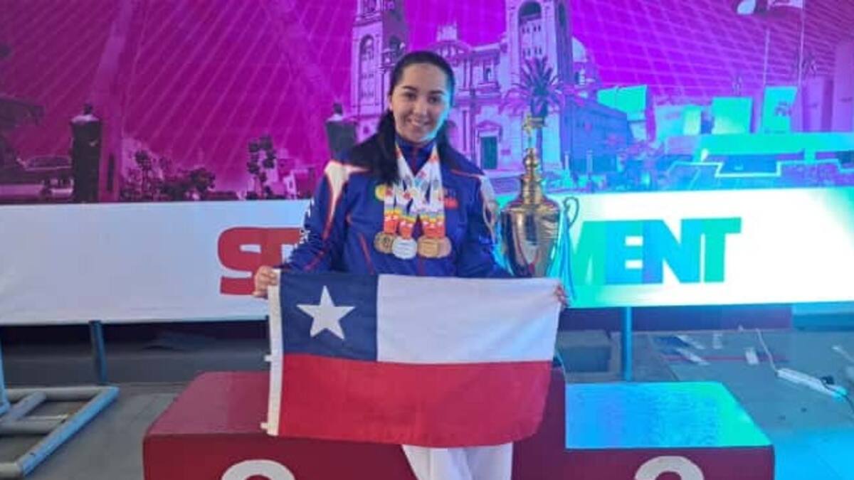 Karateca nacional superó el cáncer y le dio dos oros a Chile en campeonato internacional: “Fue un reto enorme”
