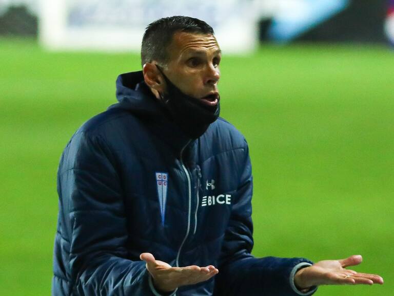 Gustavo Poyet tras la tercera derrota consecutiva de la UC: «Estoy preocupado porque no me pasó mucho»