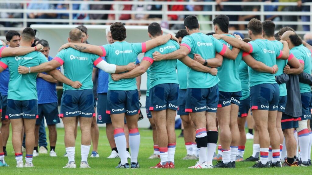 Los Cóndores volvieron a las prácticas en Perros-Guirec y con plantel completo pensando en Samoa: "Va a ser un partido muy físico"