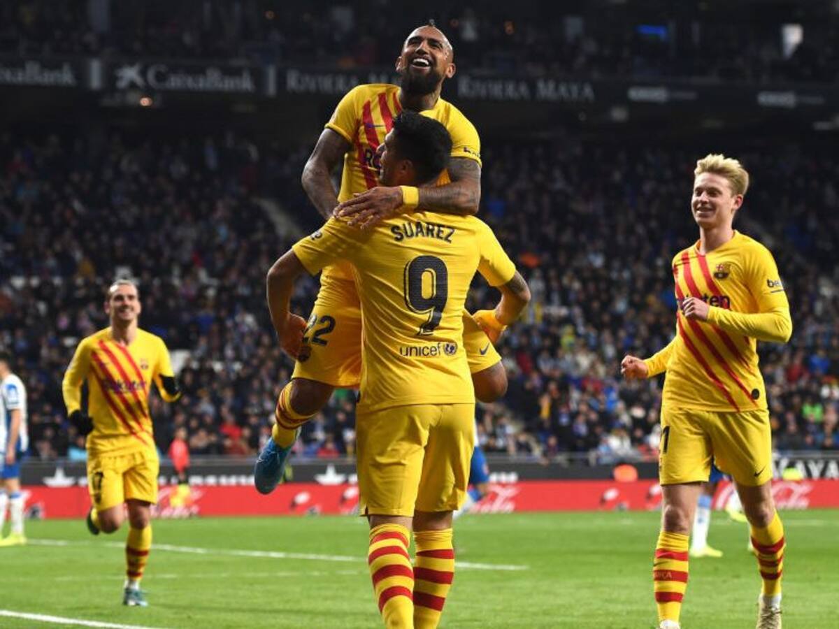 Arturo Vidal se convirtió en el cuarto máximo goleador del Barcelona en esta temporada