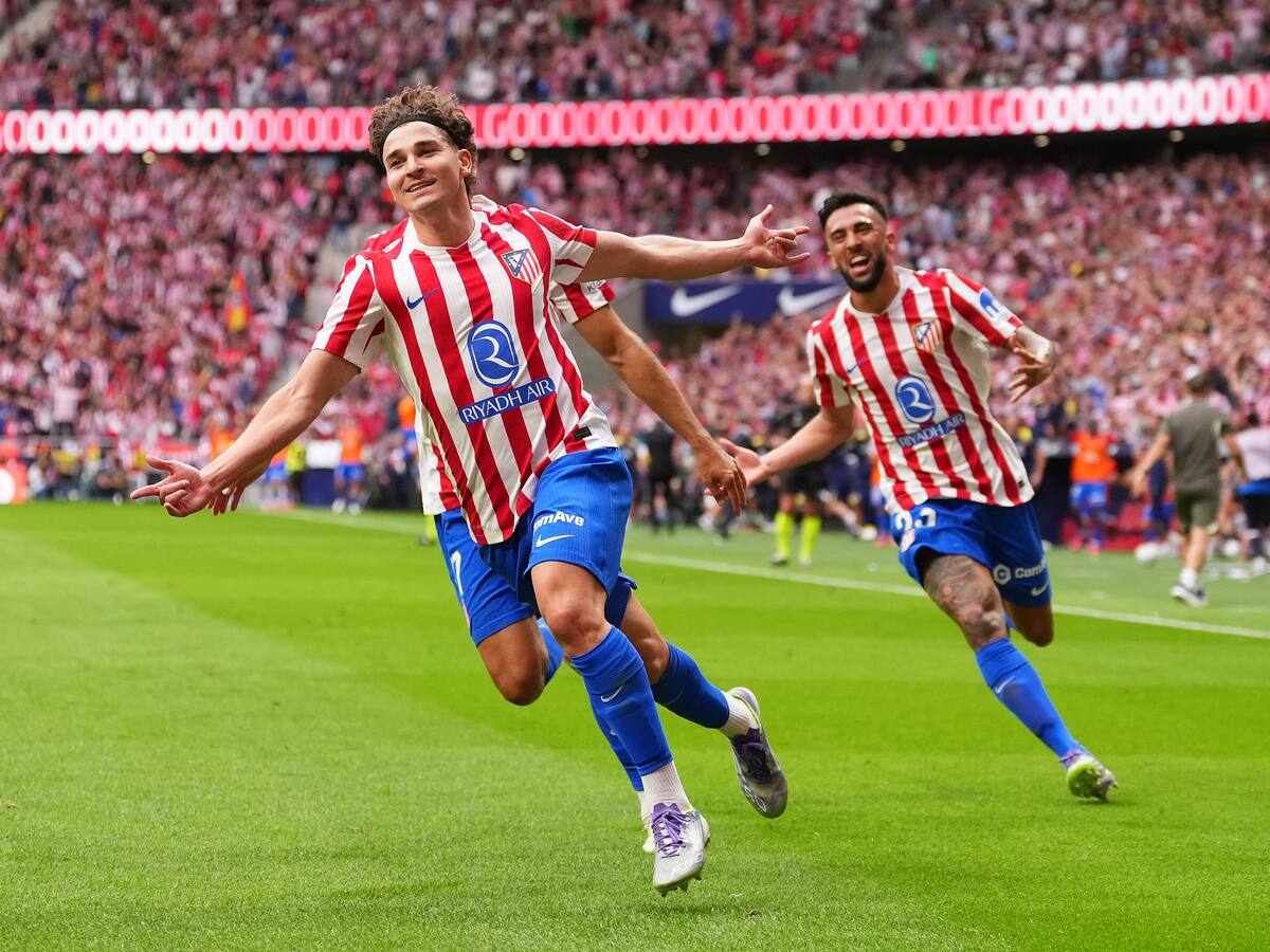 Atlético de Madrid se queda con el derbi y frena el invicto del Real Madrid en La Liga de España