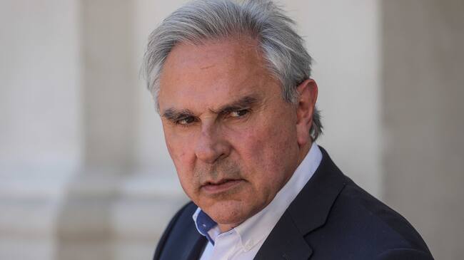 21 de noviembre del 2021/SANTIAGOEl senador Iván Moreira, se retira del Palacio de La Moneda, tras sostener una reunión con el presidente de la República.
FOTO: SEBASTIAN BELTRAN GAETE/AGENCIAUNO