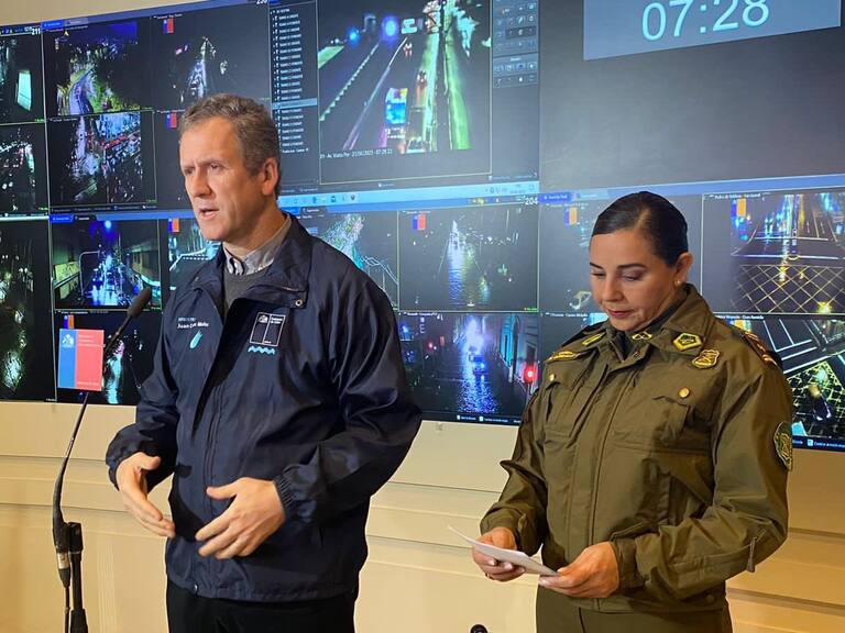 Ministro de Transportes por condiciones del clima: «El llamado es a evitar viajar»