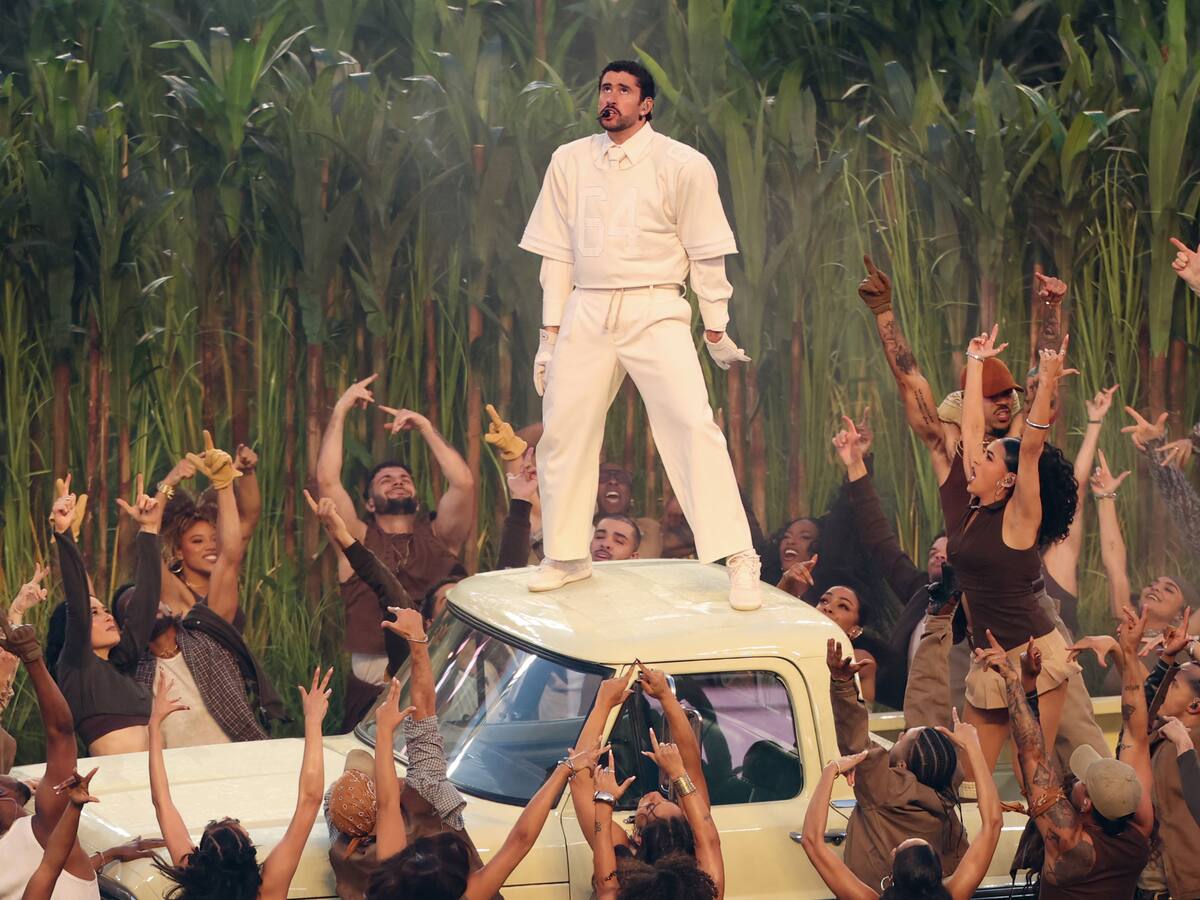 “¡Que rico es ser latino!” Bad Bunny tuvo su baile inolvidable en el Super Bowl 2026 con grandes invitados y fiel a su cultura