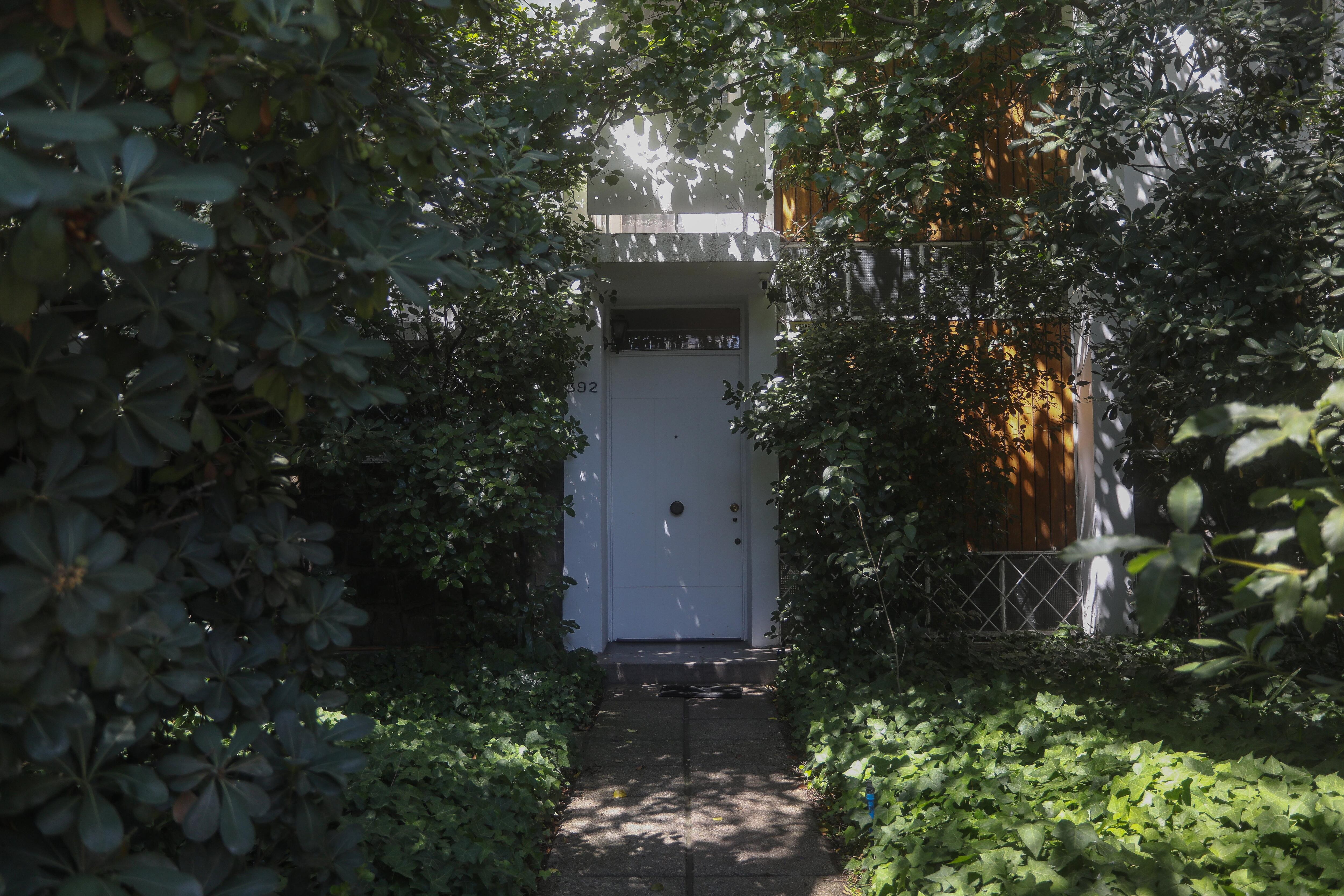 Frontis de la casa del ex Presidente Salvador Allende, ubicada en Guardia Vieja 392, Providencia.