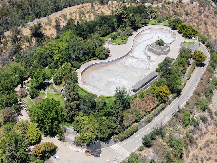 Archivo: Piscina Antilén en diciembre de 2022.