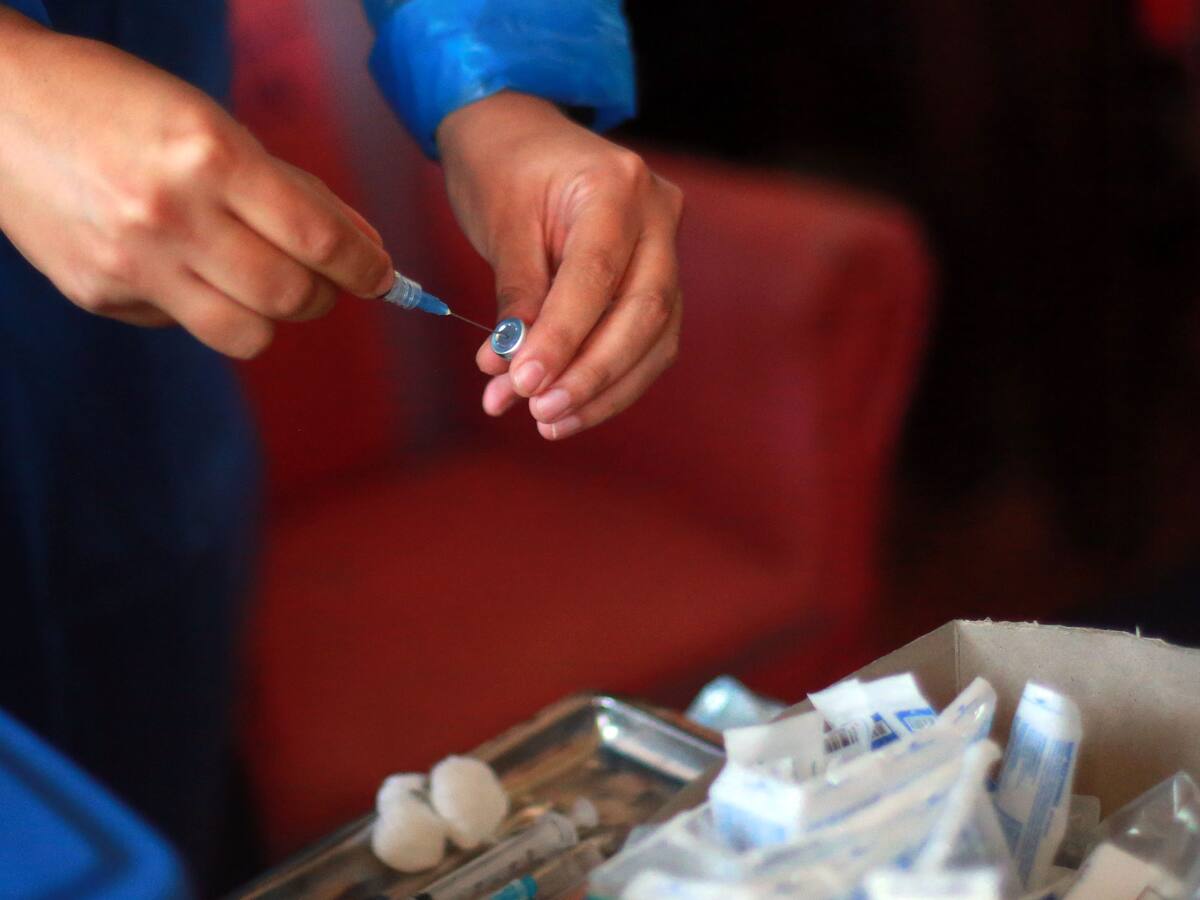 Ministerio de Salud: más de 3,2 millones de personas han recibido la vacuna contra el Covid-19