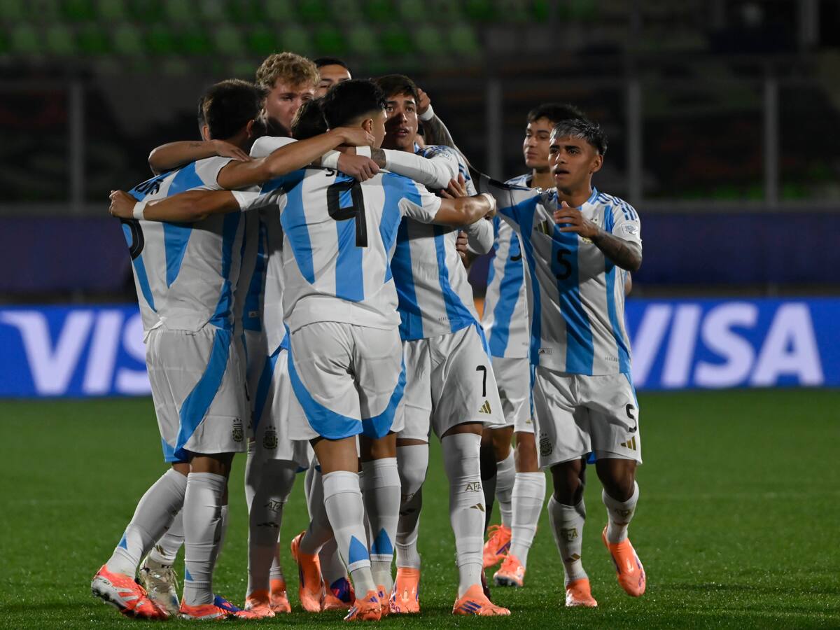 Futbolista argentino aborda el rechazo del público chileno en el Mundial Sub 20: “En mi país, la mayoría está acostumbrado a jugar con esas presiones”