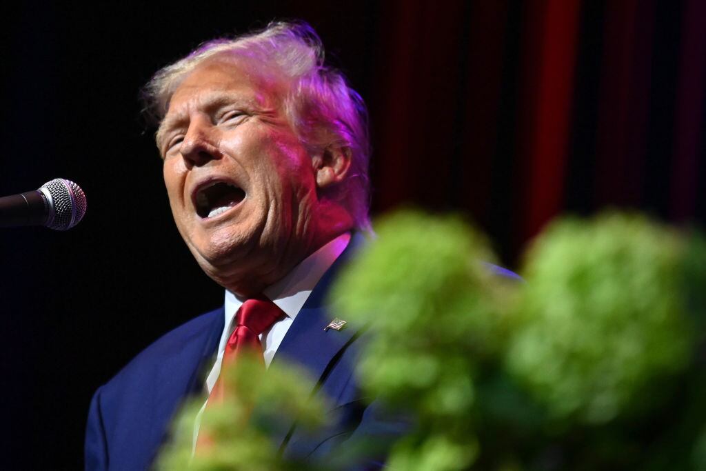 Donald Trump en un acto de campaña de los republicanos en Alabama