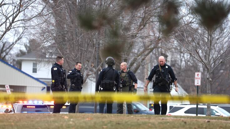 Tiroteo en colegio de Wisconsin (EEUU) deja al menos tres muertos, incluido el atacante que era un menor de edad