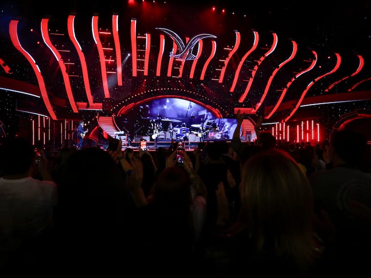 29 DE FEBRERO DE 2024 / VIÑA DEL MAR
Los Bunkers se presentan durante la quinta noche del LXIII Festival Internacional de la Canción de Viña del Mar desde la Quinta Vergara.
FOTO: FRANCISCO VICENCIO /AGENCIAUNO
