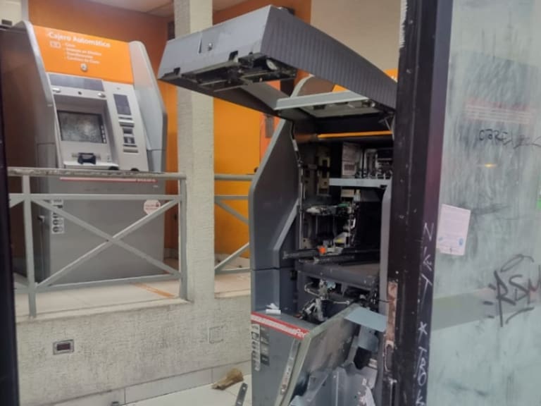 Detienen a cuatro sujetos que intentaron robar cajeros automáticos en La Florida