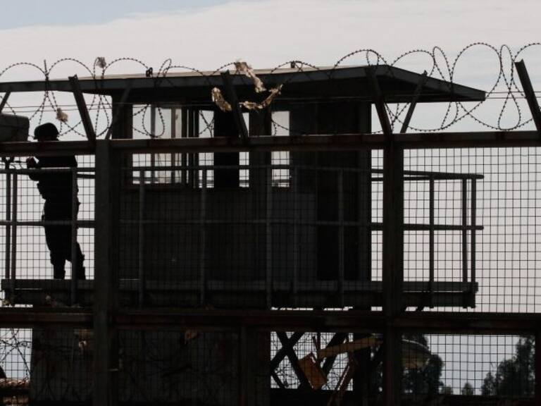 En previa a la Navidad: dos reos se fugaron de la cárcel de Calama