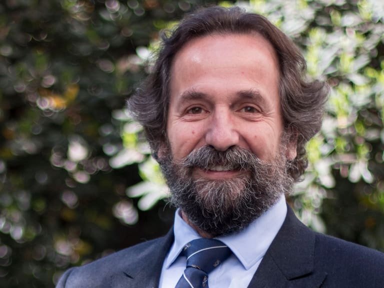 ¿Quién es Alberto Dougnac, el nuevo subsecretario de Redes Asistenciales?