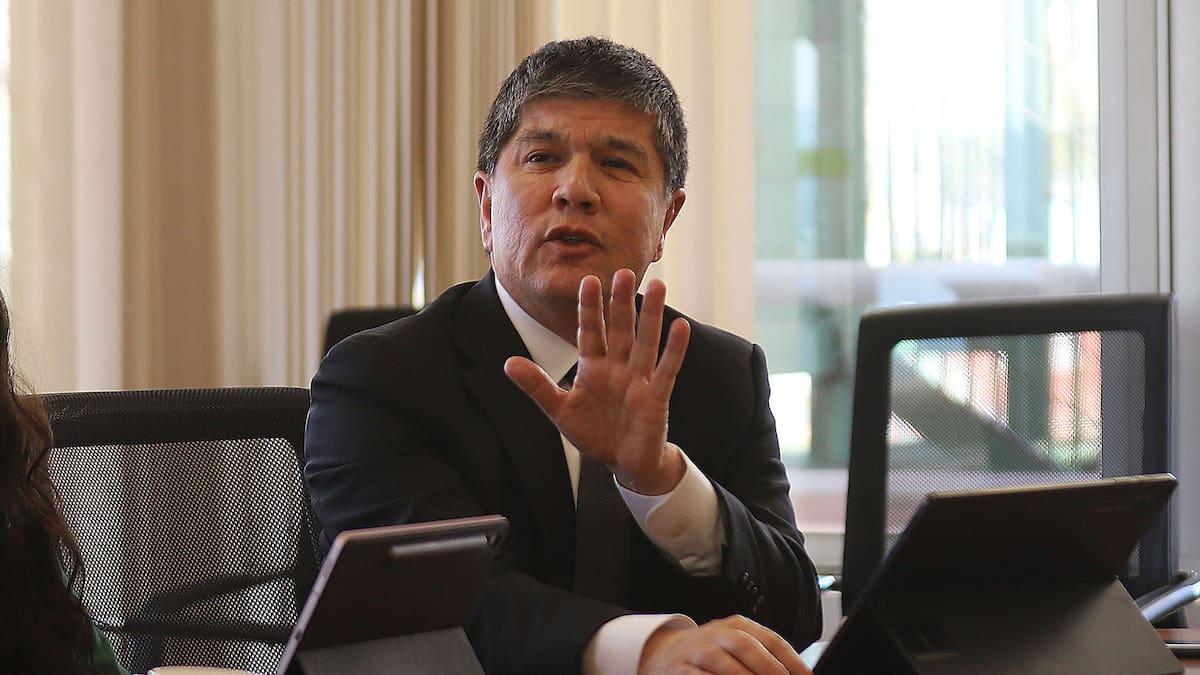 Manuel Monsalve recurre al Gobierno de Kast para denunciar irregularidades del proceso en su contra