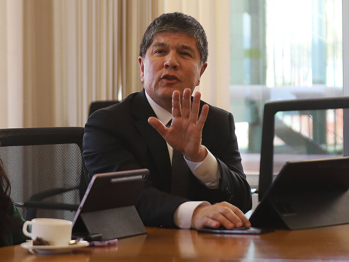 “Vulnera las garantías básicas”: defensa de Monsalve busca anular sumario de Contraloría por presuntas irregularidades