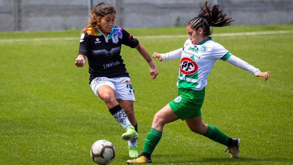 15 de Noviembre de 2020 / PUERTO MONTTPartido terminado en el Estadio Antonio Varas, el equipo visitante se queda con la victoria sobre el local Deportes Puerto Montt por 4 goles a 0 en el partido valido por la fecha 3 del Campeonato Primera División Femenino 2020
FOTO: FELIPE CONSTANZO / AGENCIAUNO