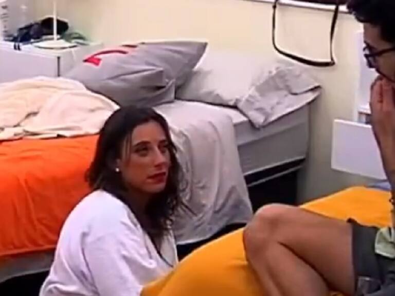 Jorge pide ayuda ante molestos coqueteos de Trini en Gran Hermano: «Yo ni cagando estaría…»