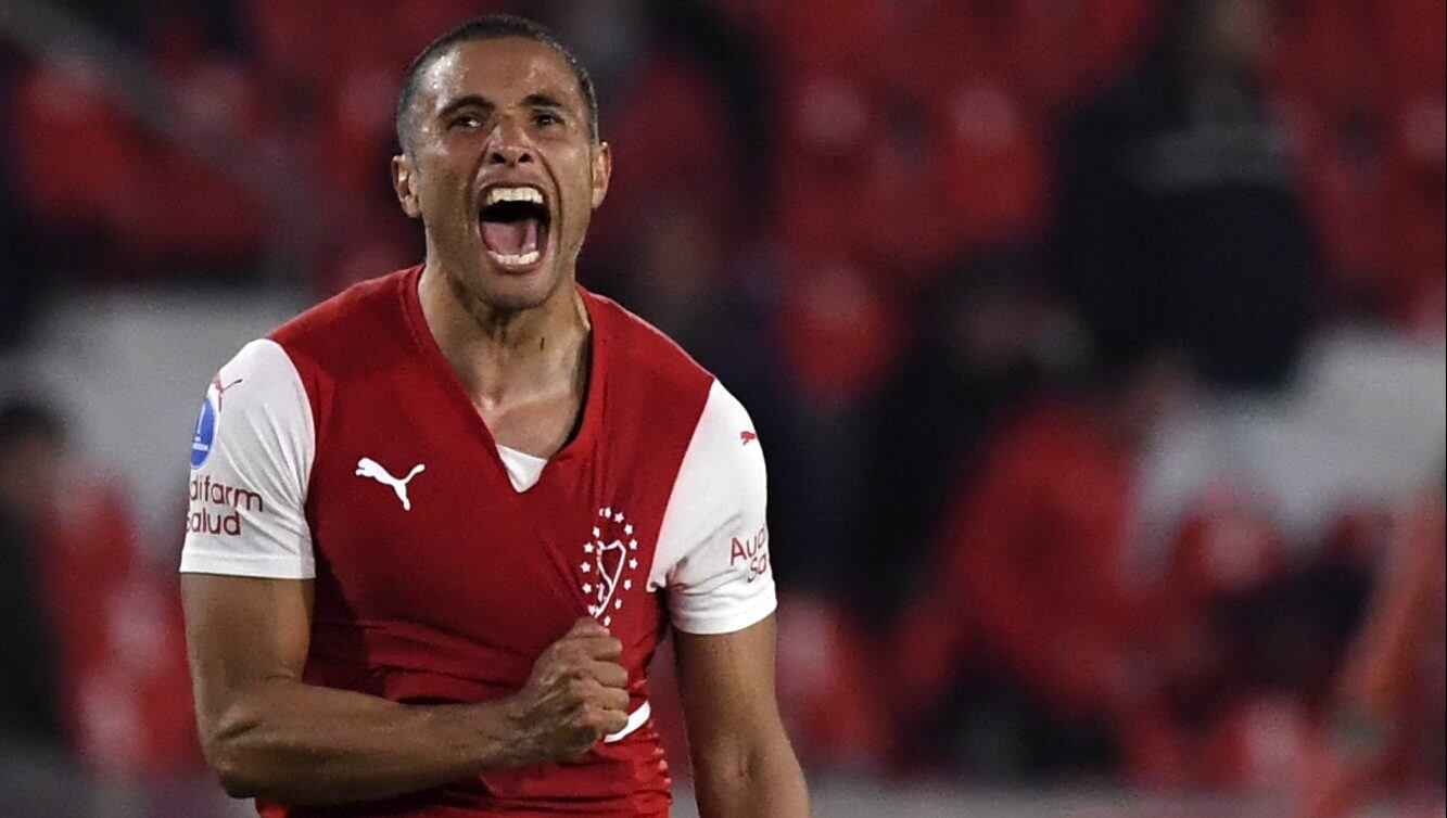 Leandro Benegas es declarado intransferible por Independiente