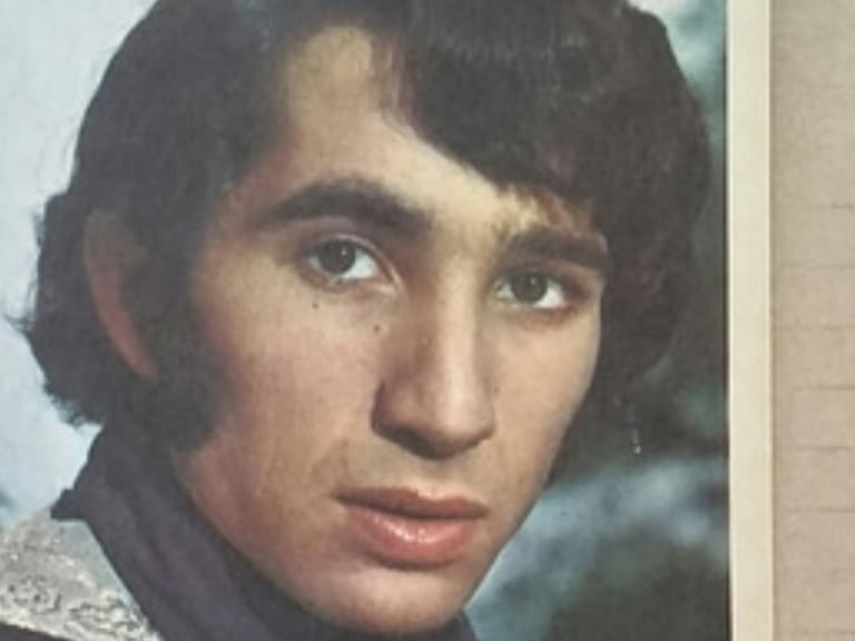 Murió Nasslo Nicolich, reconocido cantante gitano de los años 70