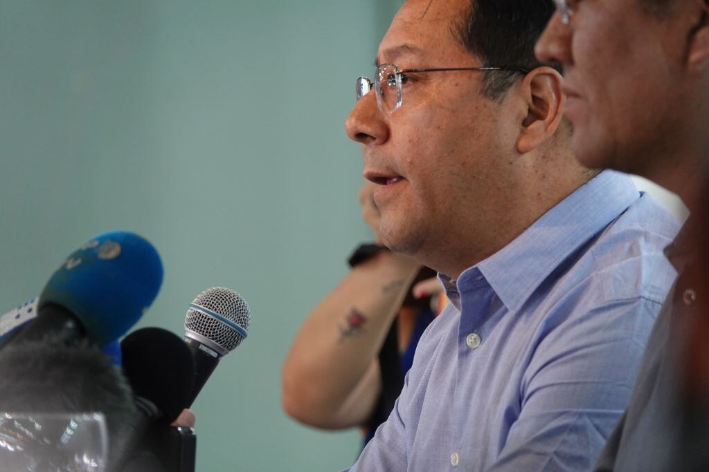 Luis Arce en conferencia con medios internacionales
