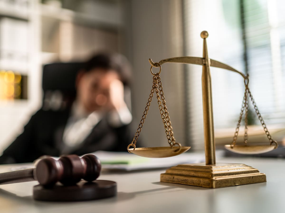 Investigados por corrupción: detienen a tres abogados y a un funcionario judicial en Los Ángeles