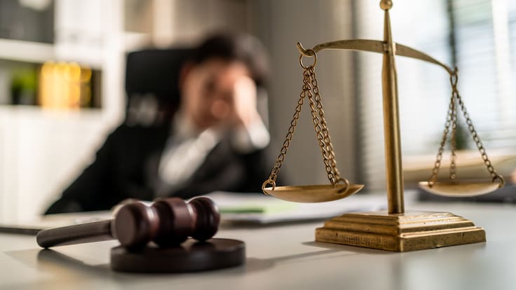 Investigados por corrupción: detienen a tres abogados y a un funcionario judicial en Los Ángeles