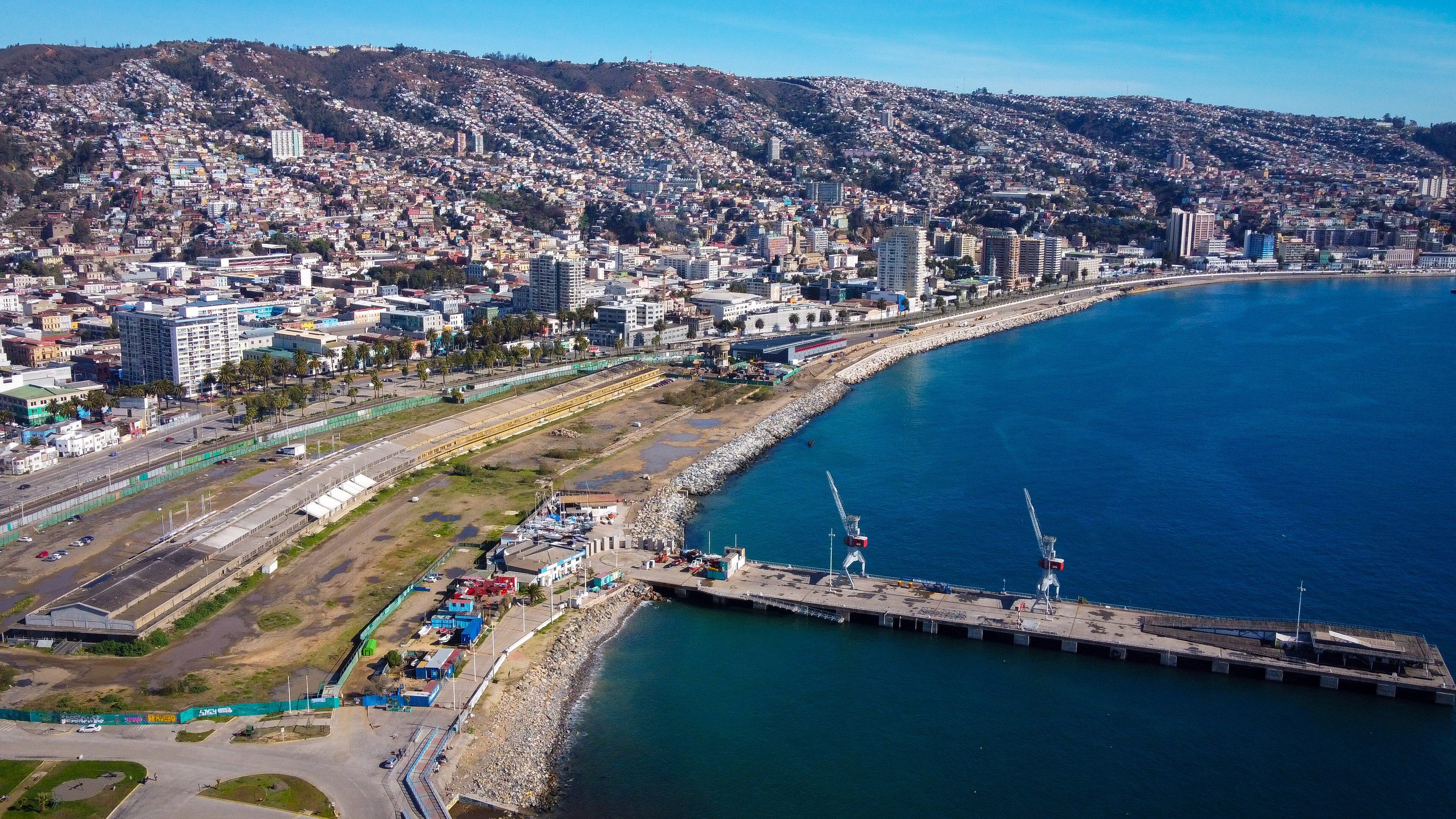 10 DE JULIO DE 2020/VALPARAISOVista aerea del sector de Baron, en donde autoridades anunciaron la recomendacion tecnica para la construccion del Parque Baron.
FOTO: LEONARDO RUBILAR CHANDIA/AGENCIAUNO